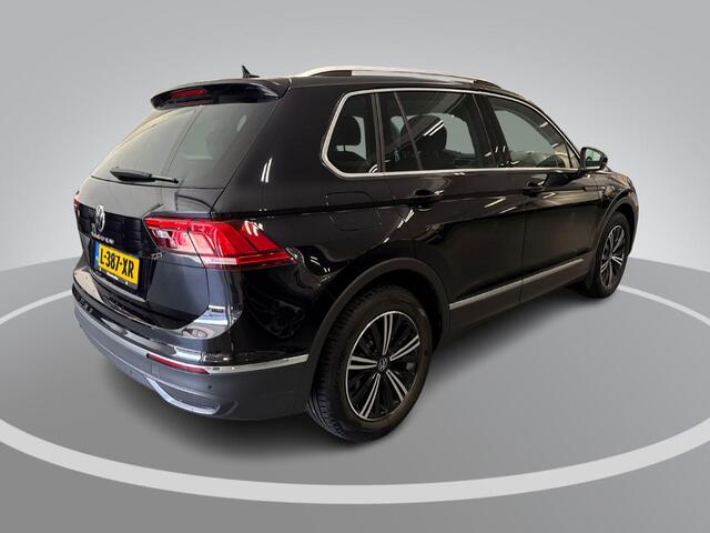 Volkswagen TIGUAN 1.5 TSI 150pk DSG Elegance · Camera · Apple/Android Car Play · Stuur- & Stoelverwarming · ACC · Elek. Inklapbare Spiegels ·