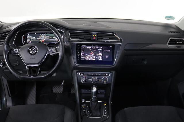 Volkswagen TIGUAN Allspace 1.5 TSI Highline R-line 7-Persoons Panoramadak, 360Camera, Virtual Cockpit, Keyless, Carplay
