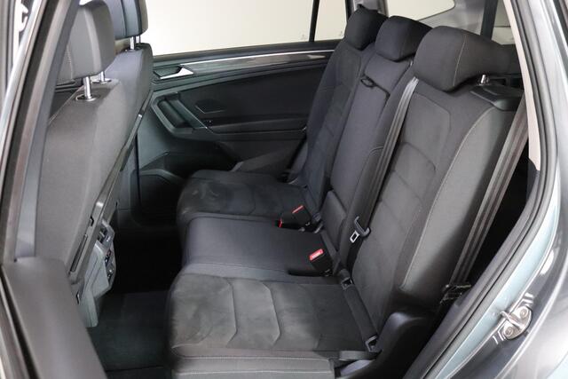 Volkswagen TIGUAN Allspace 1.5 TSI Highline R-line 7-Persoons Panoramadak, 360Camera, Virtual Cockpit, Keyless, Carplay