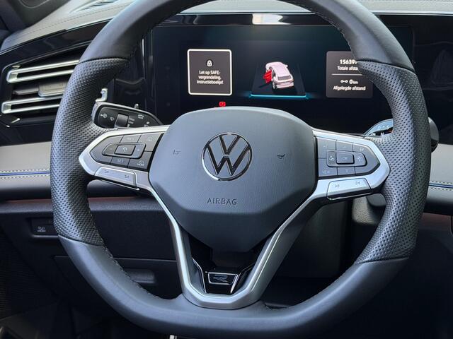 Volkswagen TIGUAN 1.5 eHybrid R-Line | Black line | 360 Camera | Trekhaak | Dode hoek | IQ light | Elek. klep | Rijklaar incl. garantie