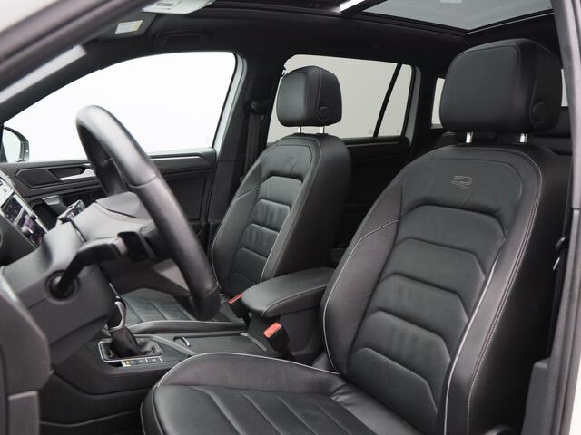 Volkswagen TIGUAN 1.4 TSi eHybrid 245 Pk R-Line Business+ | Black Style | Stoel/Stuurverwarming | Adaptive Cruise | Panorama dak | 360 Camera | IQ Light| Leer | CarPlay | 19 Inch | 57.322 Km !!