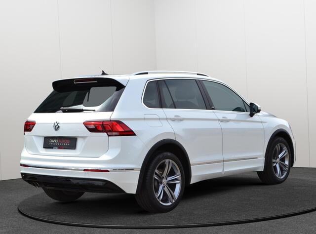 Volkswagen TIGUAN 1.4 TSI BMT Sound R-Line LED/ACC/19'' inch/Carplay