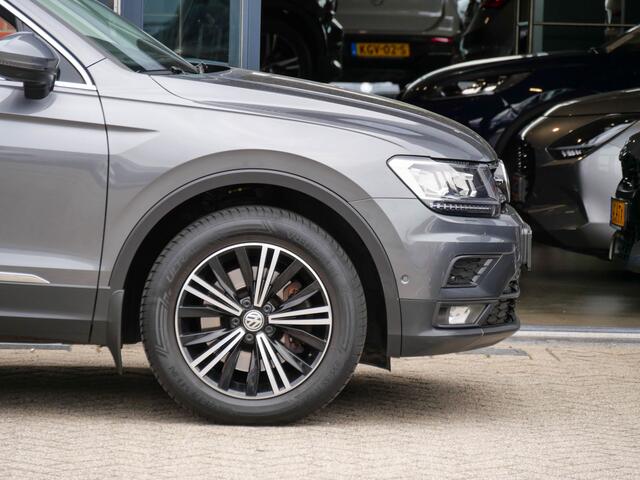 Volkswagen TIGUAN 2.0 TSI 191PK 4Motion Highline | TREKHAAK 2.500KG TREKGEW. | CAMERA | CARPLAY |