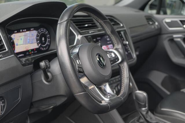 Volkswagen TIGUAN 1.4 TSI 150pk R-Line Panoramadak Leder Memory Blackstyle Trekhaak 20" LMV NLauto Bomvol!
