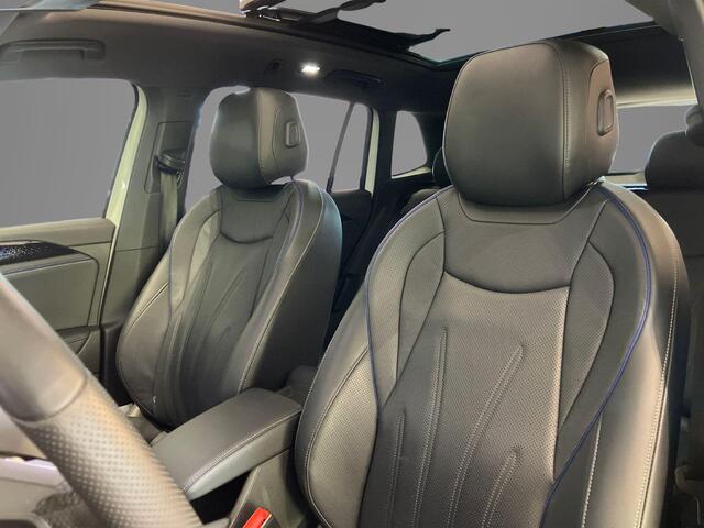 Volkswagen TIGUAN 1.5eHybrid 150kW/204PK R-Line Black Style · Leder · Harman Kardon · Panoramadak · Trekhaak · 360°Camera + Parkeersensoren · Garantie t/m 11-05-2030 of 100000km.