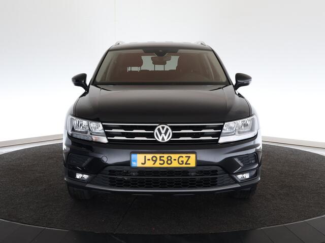 Volkswagen TIGUAN Allspace 1.5 TSI Comfortline Business 7p. | Trekhaak | Navi | Clima |