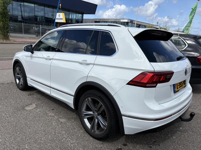 Volkswagen TIGUAN 1.4 TSI R-Design | Trekhaak | 18 inch