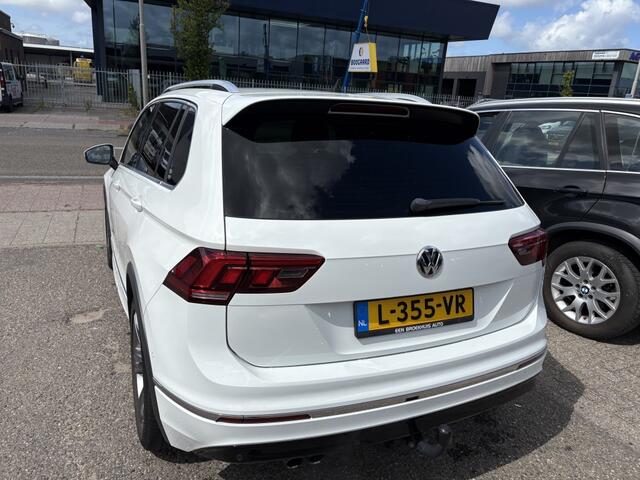 Volkswagen TIGUAN 1.4 TSI R-Design | Trekhaak | 18 inch
