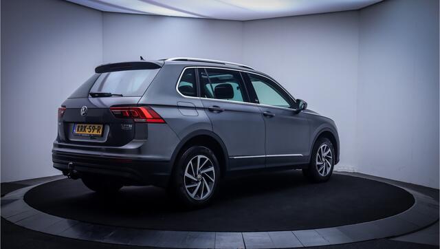 Volkswagen TIGUAN 2.0 TSI DSG 4Motion SOUND PANO | CAMERA | VIRTUAL | CARPLAY | ELEK TREKHAAK | STOELVERW | ACC | LMV