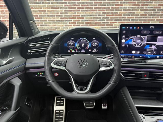 Volkswagen TIGUAN 1.5 eHybrid R-Line Edition Panoramadak, Trekhaak, Massagestoelen