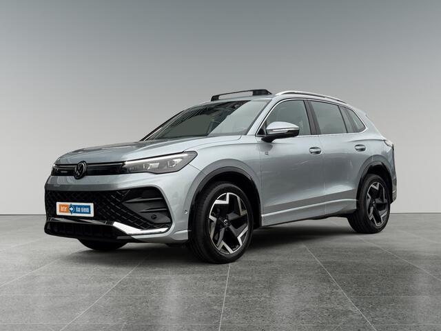 Volkswagen TIGUAN 1.5 150pk eTSI R-Line Edition Panoramaschuif-kanteldak | Adaptive Cruise Control | Navigatie 'Discover'