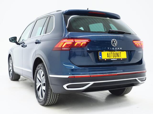 Volkswagen TIGUAN 1.4 TSI eHybrid Elegance | Panoramadak | Trekhaak | Dodehoek | Adaptive Cruise | Virtual | Matrix | Carplay