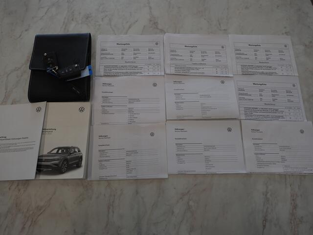 Volkswagen TIGUAN 1.4 TSI eHybrid Elegance Exclusive | Panoramadak | Leder | Trekhaak | 360 | Memory | Virtual | Keyless | Adaptive Cruise