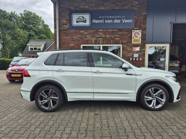 Volkswagen TIGUAN 1.5 TSI R-LINE, Trekhaak, Eletrische A-klep, Stuur/stoel verwarming, ALL IN prijs!