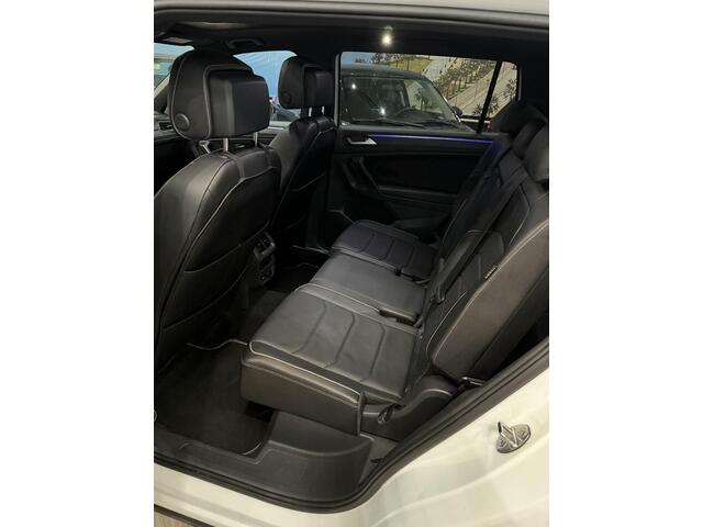 Volkswagen TIGUAN 2.0 TSI 4Motion Rline NAVI/ELEKTRISCHE STOELEN /245PK/PANO/7ZITS