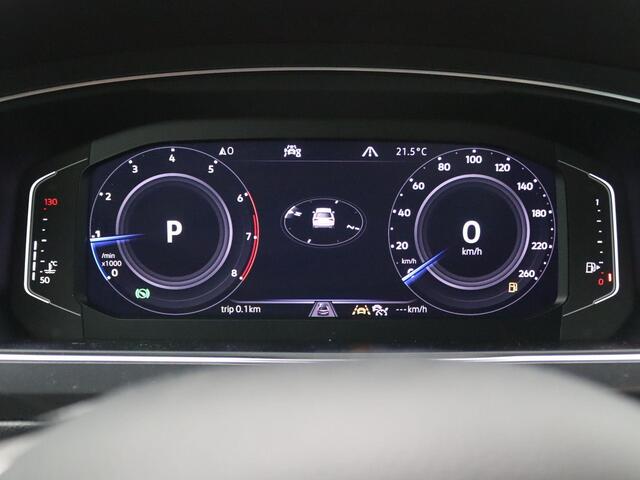 Volkswagen TIGUAN Allspace 1.5 TSI R-line Highline Business 150PK DSG Trekhaak, Achteruitrijcamera, 19" LM Velgen, Clima, Adaptieve Cruise Control