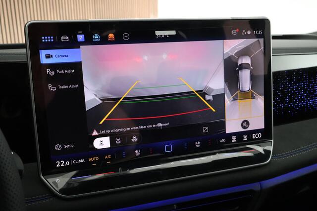 Volkswagen TIGUAN 1.5 eHybrid 272pk R-Line Edition Black Style Leder Trekhaak 360Camera HUD Keyless Massage Virtual Cockpit Panoramadak Carplay