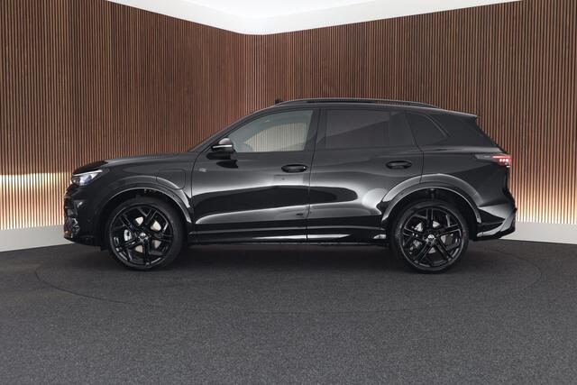 Volkswagen TIGUAN 1.5 eHybrid 272pk R-Line Edition Black Style Leder Trekhaak 360Camera HUD Keyless Massage Virtual Cockpit Panoramadak Carplay