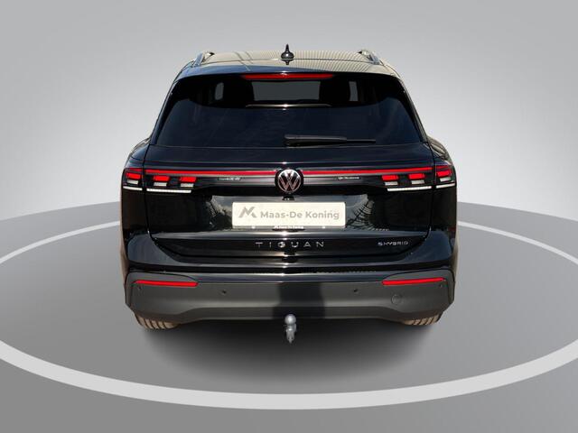 Volkswagen TIGUAN 1.5eHybrid 150kW/204PK Life · Trekhaak · Apple/Android Car Play · 360°Camera + Parkeersensoren · Garantie t/m 08-04-2028
