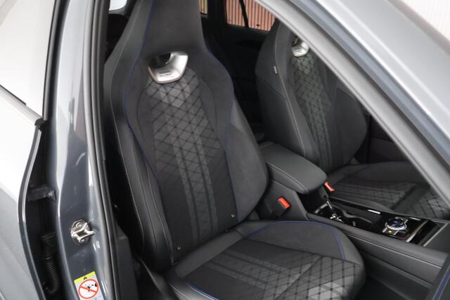 Volkswagen TIGUAN 1.5 204pk eHybrid R-Line Edition Black Style Panoramadak Trekhaak 360Camera IQ.Light Stoel+Stuurverw. HUD