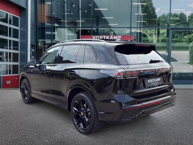 Volkswagen TIGUAN 1.5 TSI eHYBRID R-LINE TREKHAAK/LEDER/PANO-DAK/360-CAM/ELEK-KLEP/ACC/STOELVERW