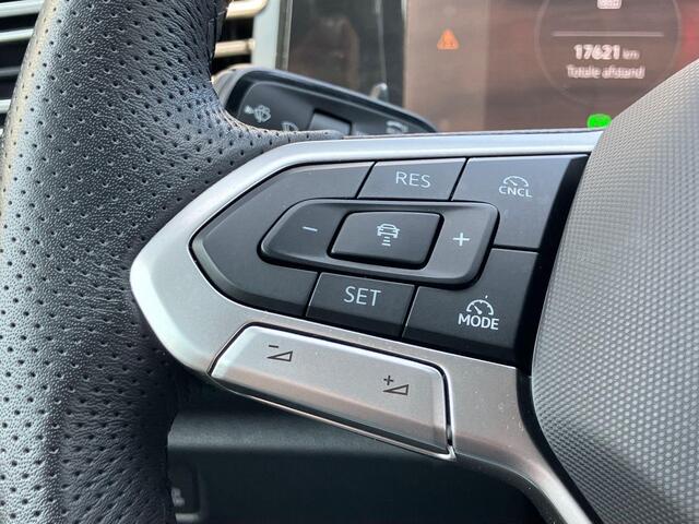 Volkswagen TIGUAN 1.5eTSI/150PK R-Line · Panoramadak · Trekhaak · 360°Camera + Parkeersensoren · Garantie t/m 06-01-2030 of 100000km.