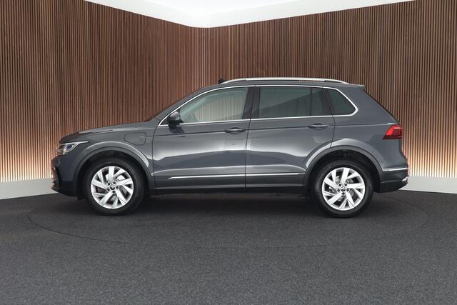 Volkswagen TIGUAN 1.4 TSI 245pk eHybrid Elegance Panoramadak Leder 360Camera HUD Memory Stoel+Stuurverw. Keyless Navigatie