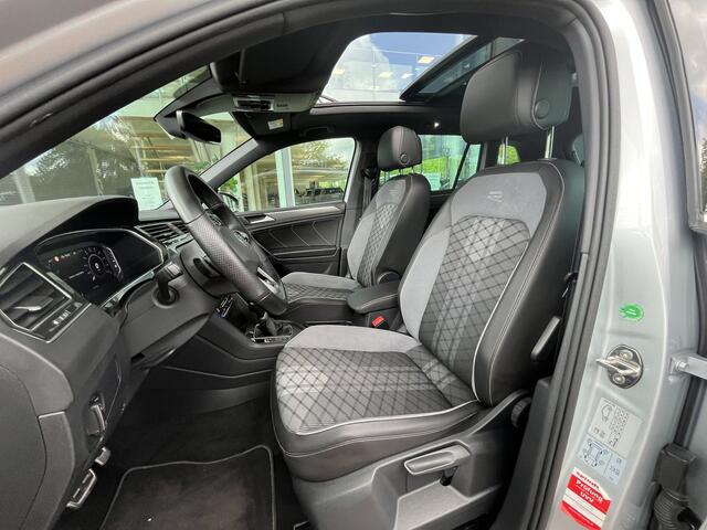 Volkswagen TIGUAN 1.4 TSI eHybrid R-Line / AUTOMAAT/ 245 PK/ 2X R-LINE/ PANO/ TREKHAAK/ CAMERA/ KEYLESS/ IQ. LIGHT/ DCC/ DODE HOEK/ STOELVERWARM. V&A/ STUURVERWARM./ ADAPT. CRUISE/ APP CONNECT/ NAVI/ 20" LMV