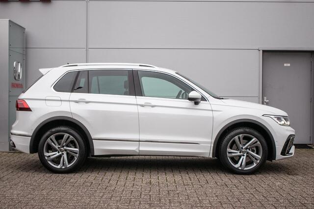 Volkswagen TIGUAN 1.4 TSI eHybrid R-Line Business+ - Trekhaak | Winter pack | HUD | Dode hoeksens. | Ad. Cruise | IQ LED