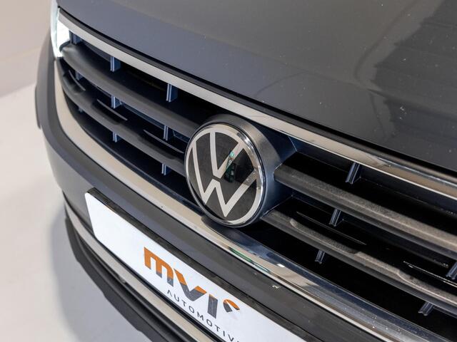 Volkswagen TIGUAN 1.5 TSI Life Business / 150pk / Achteruitrij camera / Stoel en stuur verwarming /