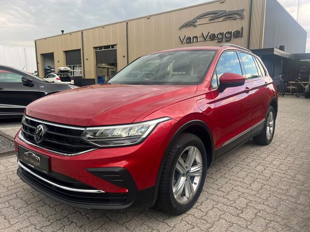 Volkswagen TIGUAN 1.4 TSI eHybrid 245 pk, pano, virtual cockpit, navi, cruise, stoelver,