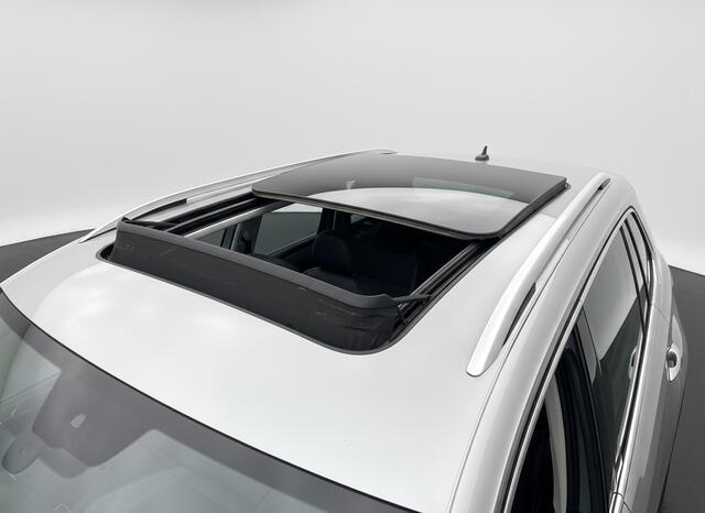 Volkswagen TIGUAN 1.4 TSI 150PK ACT DSG HIGHLINE PANO/TREKHAAK/CARPLAY