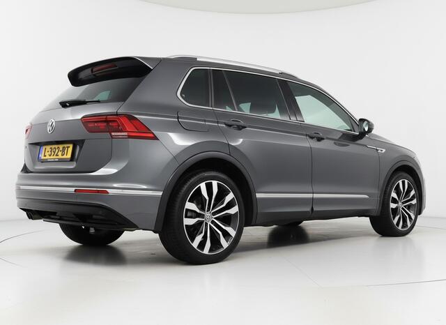 Volkswagen TIGUAN 1.4 TSI R-LINE Highline Business R | 100% Onderhouden | Vol Opties! - RIJKLAAR + BOVAG GARANTIE