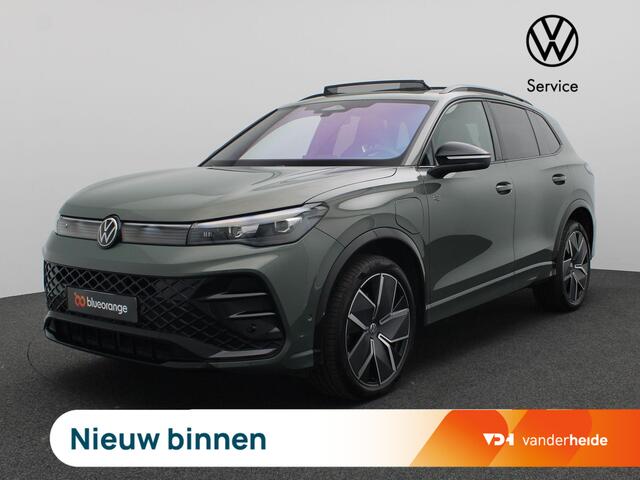 Volkswagen TIGUAN 1.5 eHybrid R-Line Edition 272PK DSG SOH 100%, Panoramadak, Trekhaak, Black Style, 20" LM Velgen, Elektr. Achterklep, Sport-comfortstoelen