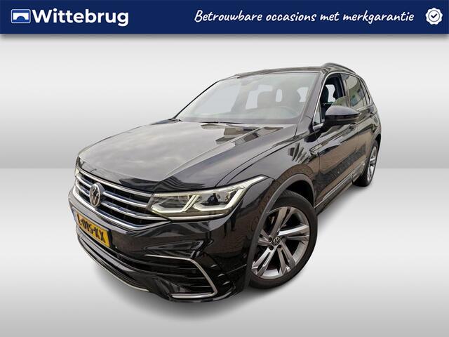 Volkswagen TIGUAN 1.5 TSI R-Line / AUTOMAAT/ PANO/ ACC/ PARK.SENSOREN V+A/ CAMERA/ CRUISE/ DIGITAL DASH/ NAVI/ DAB/ CLIMA/ LED/ 19'' LMV