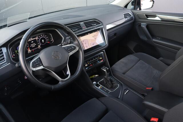 Volkswagen TIGUAN 1.4 TSI eHybrid Elegance | Trekhaak | ACC | 18 Inch |