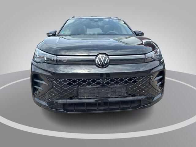 Volkswagen TIGUAN 1.5 204pk DSG eHybrid R-Line · Panoramadak · Leder · 360 Camera · Stoelventilatie · Massage · Keyless · Harman Kardon Audio · Garantie t/m 03-04-2030 of 100.000km