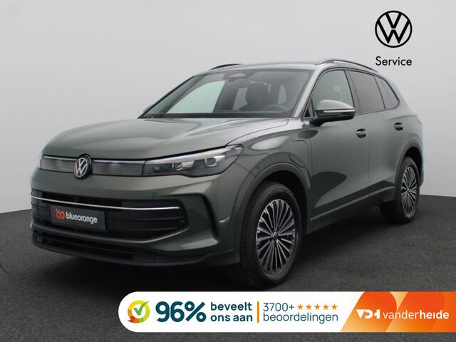 Volkswagen TIGUAN 1.5 eHybrid Life Edition 204PK DSG Trekhaak, 360gr. Camera, Zwarte hemelbekleding, 18" LM Velgen, Navi via Apple Carplay/Android Auto, Keyless, Elektr. Achterklep, Side Assist