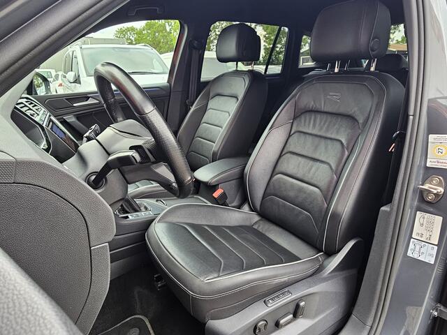 Volkswagen TIGUAN 1.4 TSI eHybrid R-Line Business+ | Elek. Trekhaak Rijklaar inclusief 1 jaar BOVAG garantie!
