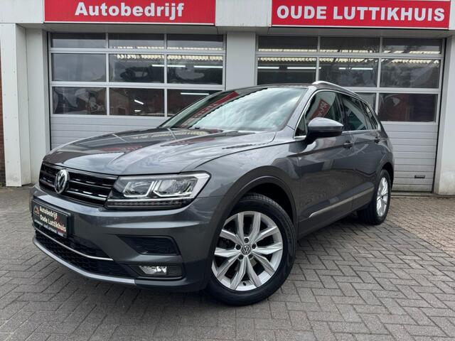 Volkswagen TIGUAN 1.4TSI 150PK DSG Highline Virtual Full-Led ACC Keyless Navi Trekhaak
