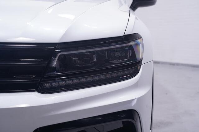 Volkswagen TIGUAN 1.5 TSI ACT Highline Business R NAP 2e eigen. 2xR-Line Navigatie APPLE-Carplay 21"-lmv PDC v+a Panodak inparkeerhulp DAB ontvangst LED-verlichting stoelverwarming side-steps