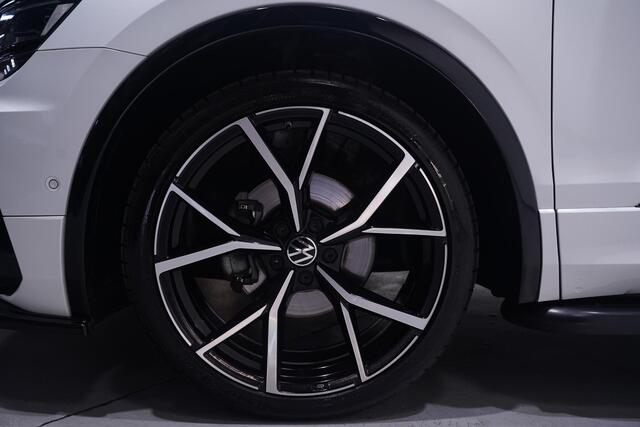 Volkswagen TIGUAN 1.5 TSI ACT Highline Business R NAP 2e eigen. 2xR-Line Navigatie APPLE-Carplay 21"-lmv PDC v+a Panodak inparkeerhulp DAB ontvangst LED-verlichting stoelverwarming side-steps