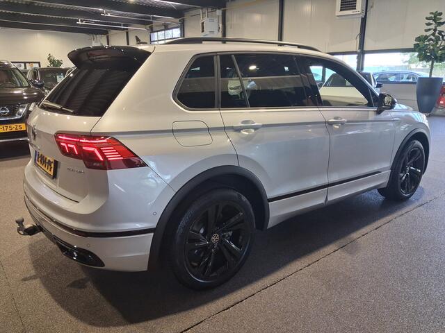 Volkswagen TIGUAN 1.4 TSI eHybrid R-Line Business+ 3x R-Line | Black style | Virtual | Camera | Electrische trekhaak | Stoelverwarming