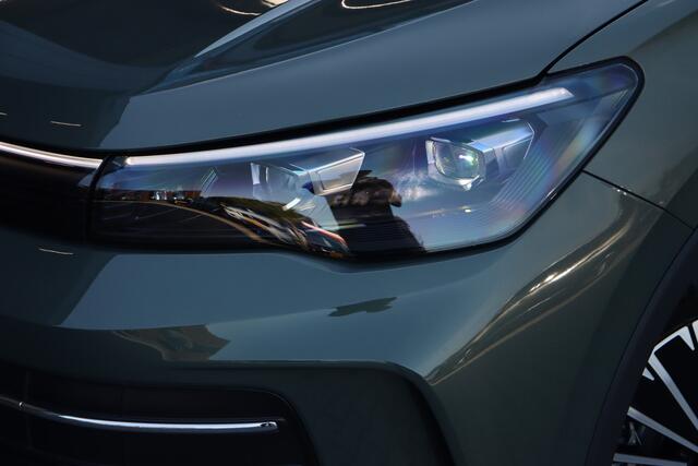 Volkswagen TIGUAN 1.5 eHybrid Life Edition | Trekhaak | 360 Camera | IQ LED | Cipressino Grün |