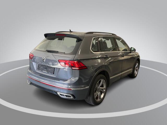 Volkswagen TIGUAN 1.4 TSI 245pk DSG eHybrid R-Line Business · Apple/Android Car Play · Wegklapbare Trekhaak · Alarm · Dodehoek Detectie · Stoel-& Stuurverwarming · 19'' Inch ·