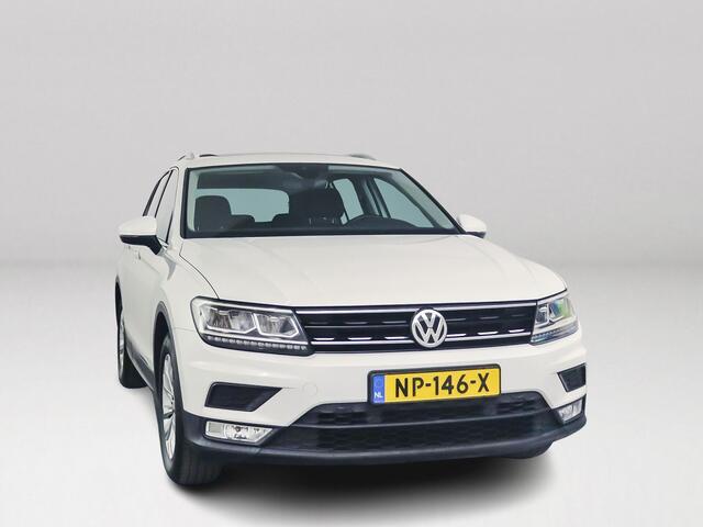 Volkswagen TIGUAN 1.4 TSI Connected Series | Panoramadak | Parkeercamera | Stoelverwarming