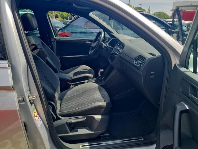 Volkswagen TIGUAN 1.4 TSI eHybrid R-Line Business+