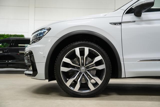 Volkswagen TIGUAN 2.0 TSI 4Motion 220PK 3x R-Line * Pano - Dynaudio - 360° Cam - Leder - Memory - Keyless - White Silver *