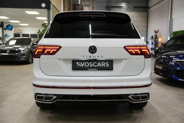 Volkswagen TIGUAN 1.5 TSI R-Line * Pano - Leder - Memory - IQ Light - Camera - Keyless - ACC - Blind Spot - Sfeer *