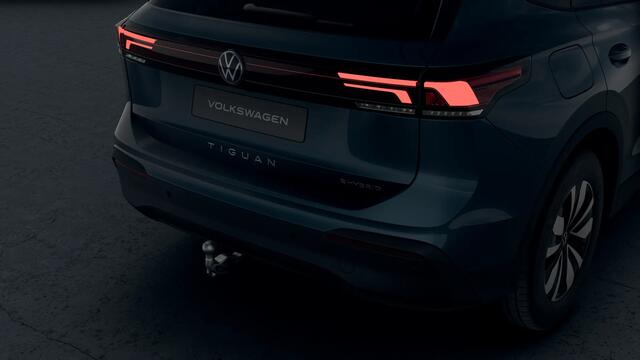 Volkswagen TIGUAN 1.5 eHybrid 204 6DSG Limited Edition | 30,5 cm display met 2D en 3D weergave | Automatische afstandsregeling (Adaptive Cruise Control) | Diefstalalarm
